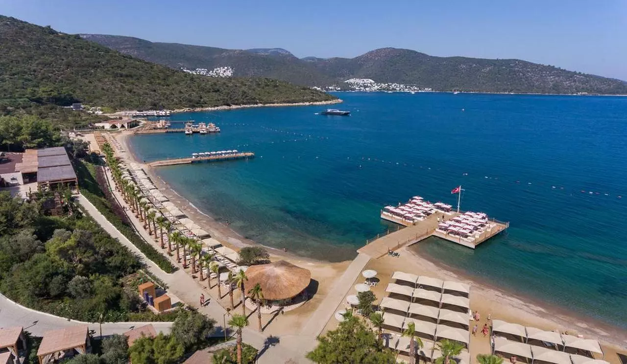 voguebodrum_shabaviz (18).jpg